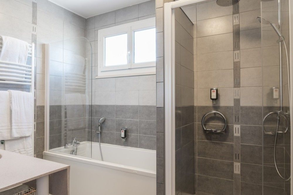 Hotel Bristol Châlons-en-Champagne Zewnętrze zdjęcie